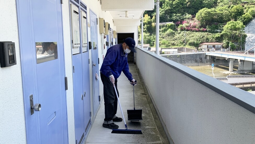 環境・請負班
